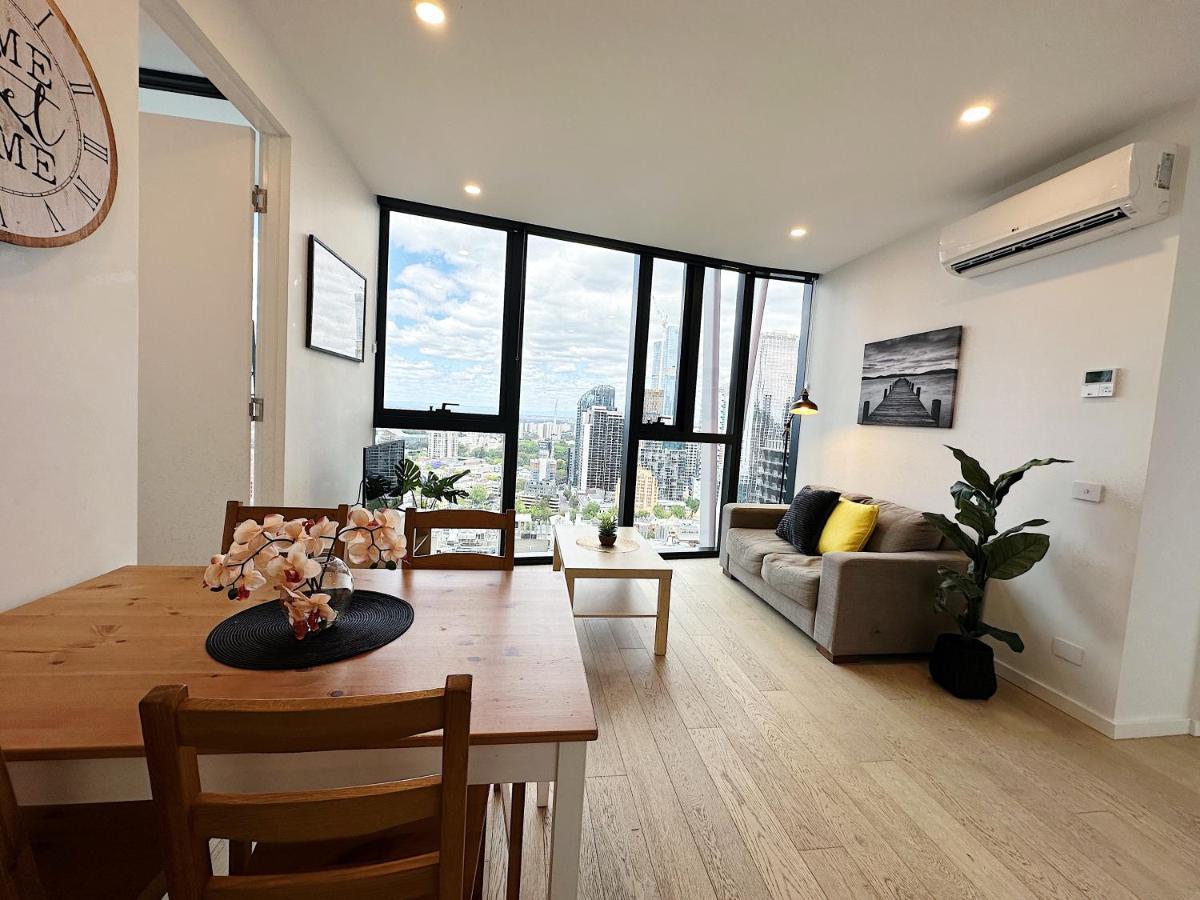 Beautiful Skyview Cbd Highrise 3Beds With Carpark Available Leilighet Melbourne Eksteriør bilde
